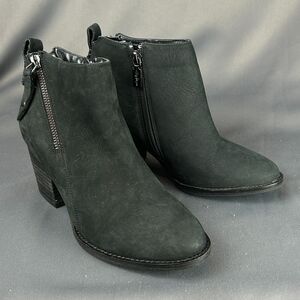 Aqua College Waterproof Booties Black Leather Shoes 6.5 M NWT